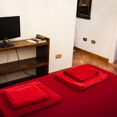 Appartement Flora à Rome Extérieur photo